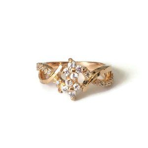 Rose Gold and Clear CZ Flower Ring Size 6